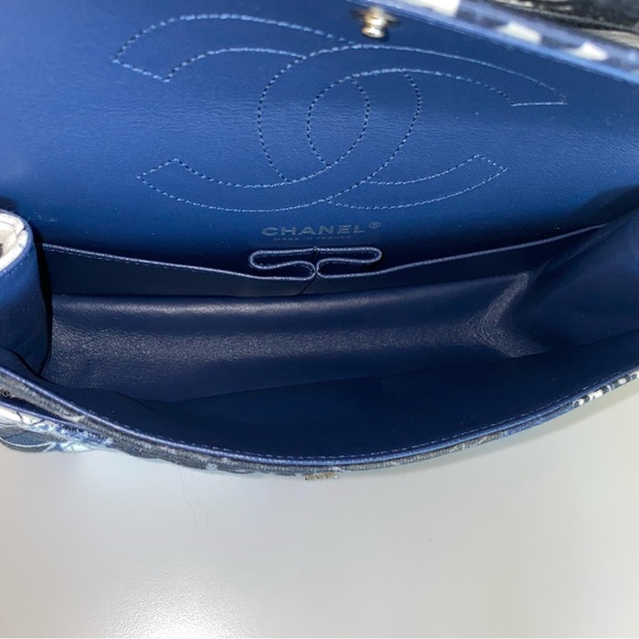 Auth Chanel Graffiti Small Reissue 225 Double Flap Classic Jersey Knit Bag - Picture 15 of 15